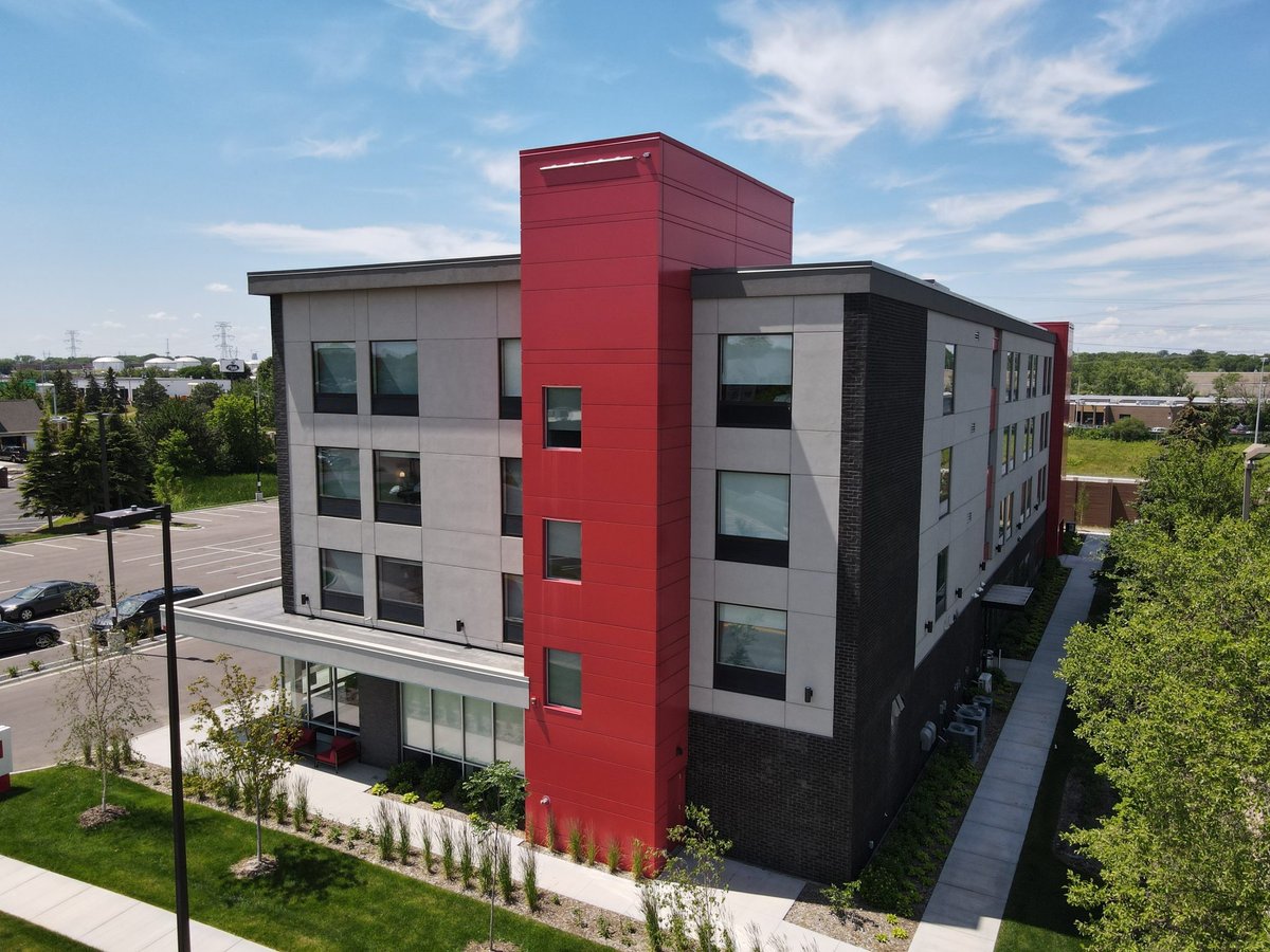 avid-hotel-2