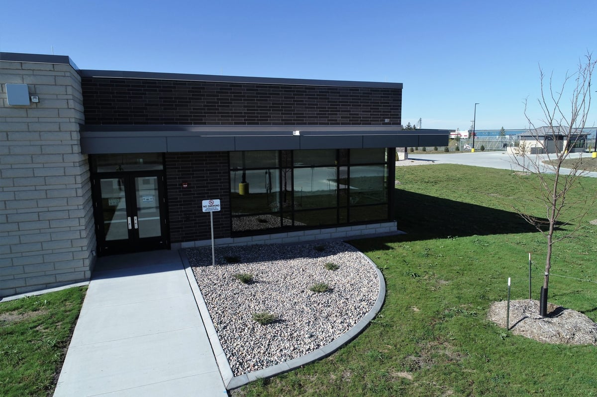 Fargo-National-Guard-Readiness-Center-1
